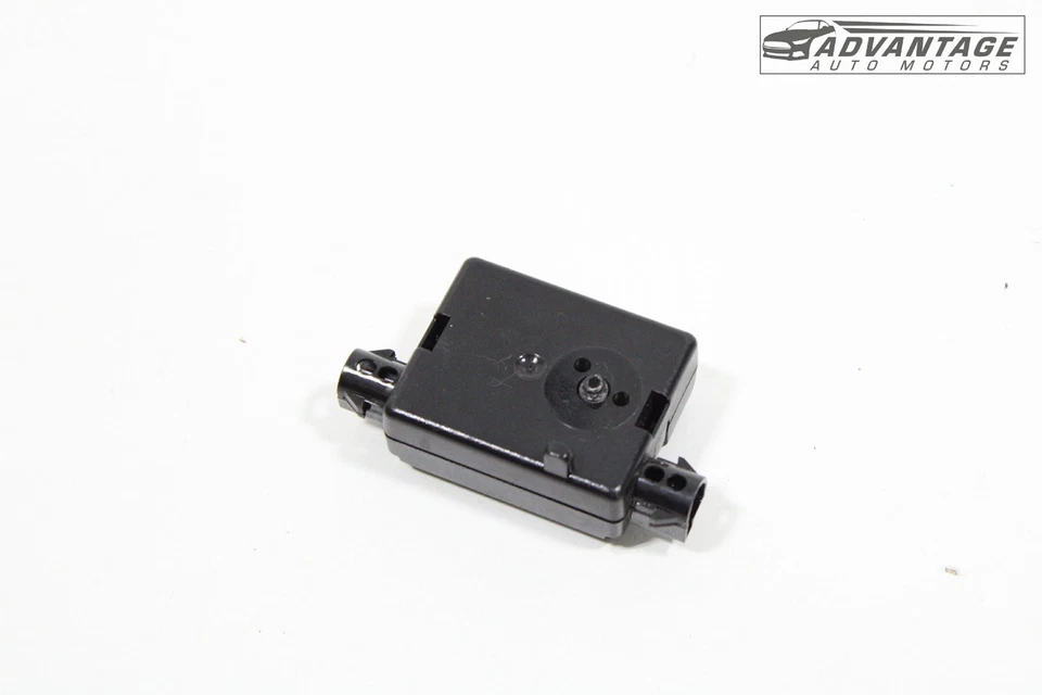 15-16 BMW M235I XDRIVE CIRCUITO TRAMPA TRASERA ANTENA AMPLIFICADOR MÓDULO DE CONTROL OEM Foto 4 de 4