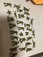 Plastic Army Men lot of 30 Russian troops loose not sure if Marx painted Soviet