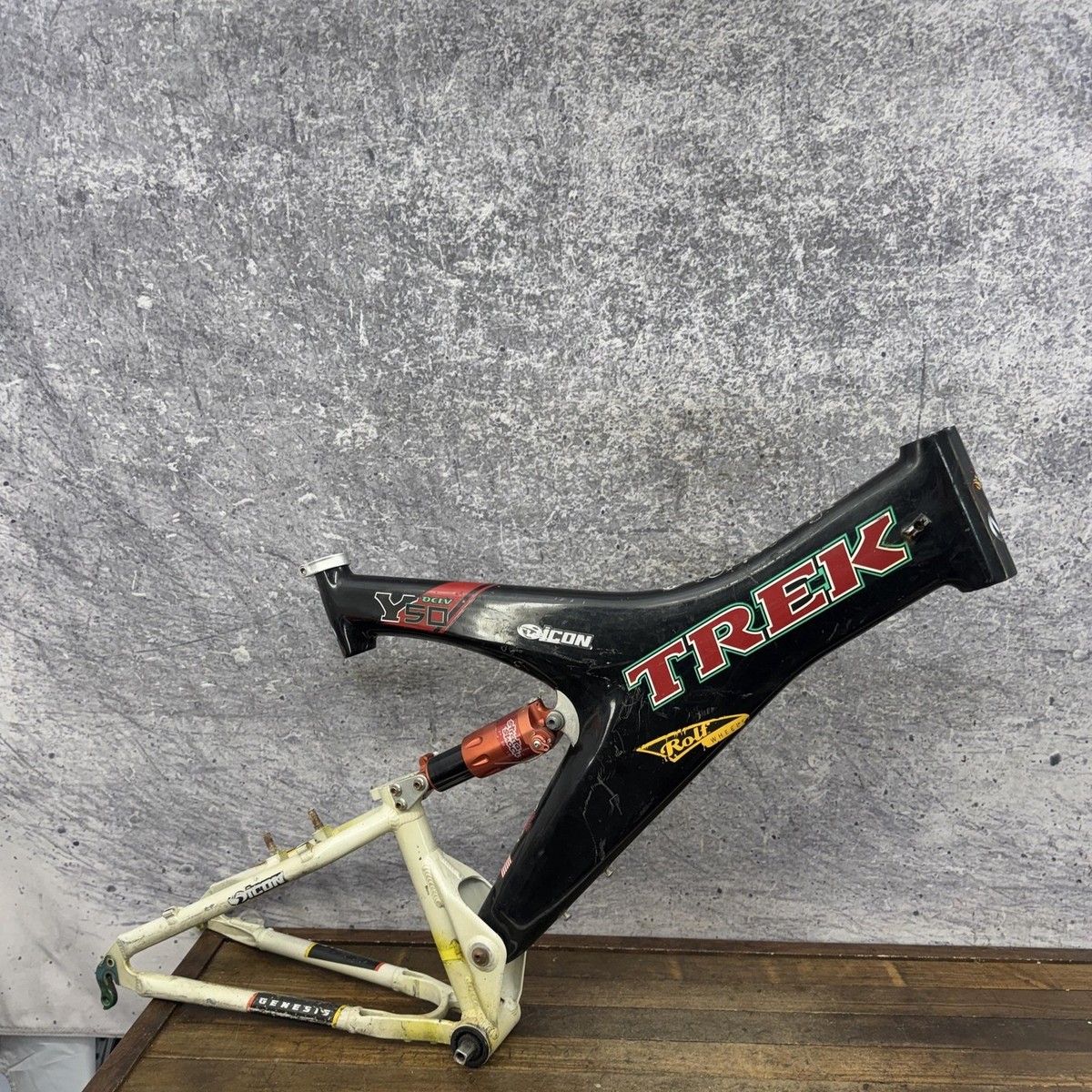 Vintage Trek Y50 Frame OCLV Carbon Full Suspension MTB 19in 26in