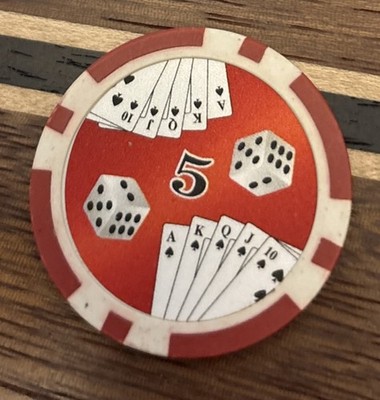 Vintage Unidentified Casino Roulette Poker Gaming  5 Casino Chip