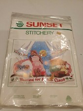 Vintage Sunset Stitchery : Waiting for Santa Claus