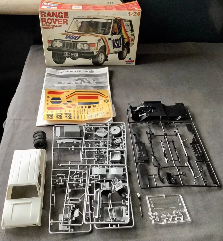ESCI 1:24 KIT RANGE ROVER PARIS-DAKAR WINNER - Immagine 2 di 4