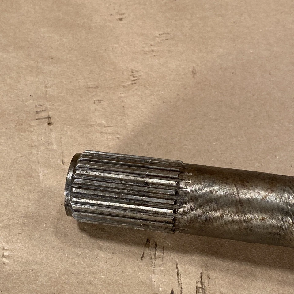 Buje estriado medio eje trasero original MG MGB Banjo eje derecho BTB732 OEM Foto 4 de 4