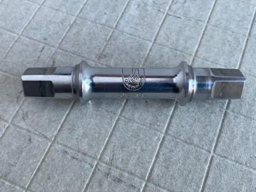 Campagnolo C-Record Strada Bottom Bracket Spindle: 68-SS 109mm - Picture 1 of 10