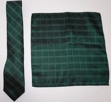 MEN'S 2 PIECE GREEN NECKTIE HANKERCHIEF SET ONE SIZE
