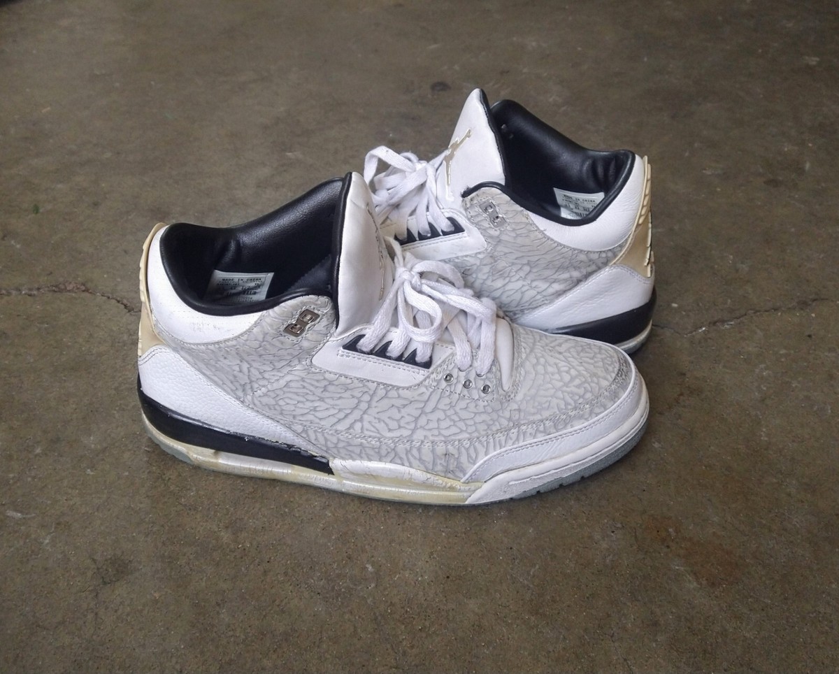 white flip jordan 3