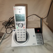 AT T Caller ID Announce CL82357BS  3 AT T CL82357H Phones For Parts Only