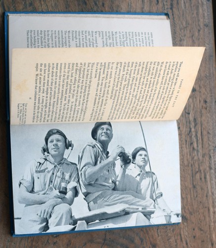 OLD BOOK Tanks In The East The story of an Australian Cavalry Regiment 1945 - Picture 3 of 15