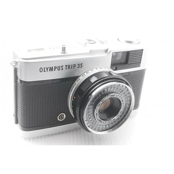 Olympus Trip 35 35mm Point & Shoot D.Zuiko 40mm  Overhauled, Tested, Near Mint - Image 2 of 4