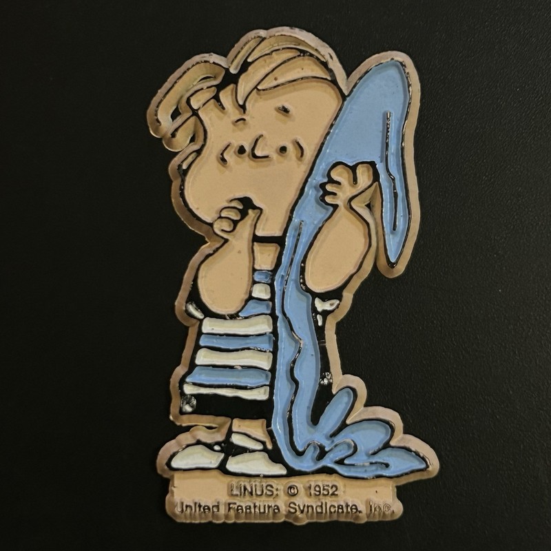 Vintage Peanuts Linus Rubber Fridge Magnet 3”