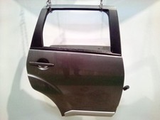 Porte arrière et accessoires Mitsubishi OUTLANDER