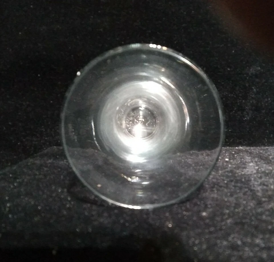 8 Luigi Bormioli Pilsner glasses, Light & Music, Beer Tumblers 7"H 10oz - Image 4 of 4