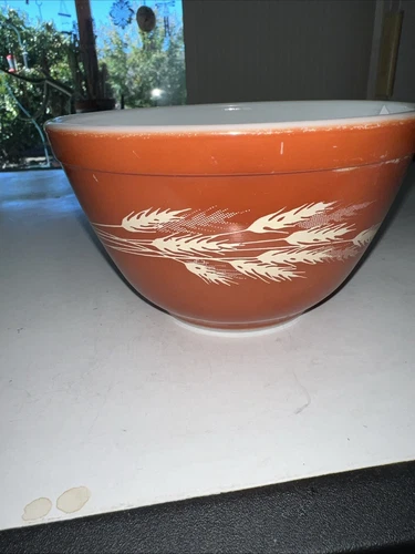 Vintage PYREX Orange Autumn Harvest Wheat Mixing Nesting Bowl #401 Small 750ML