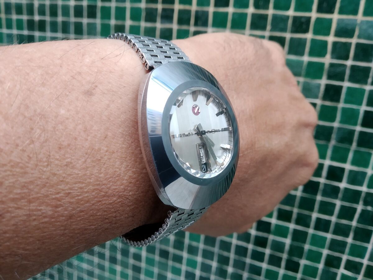 s-l1200.jpg s-l1200.jpg