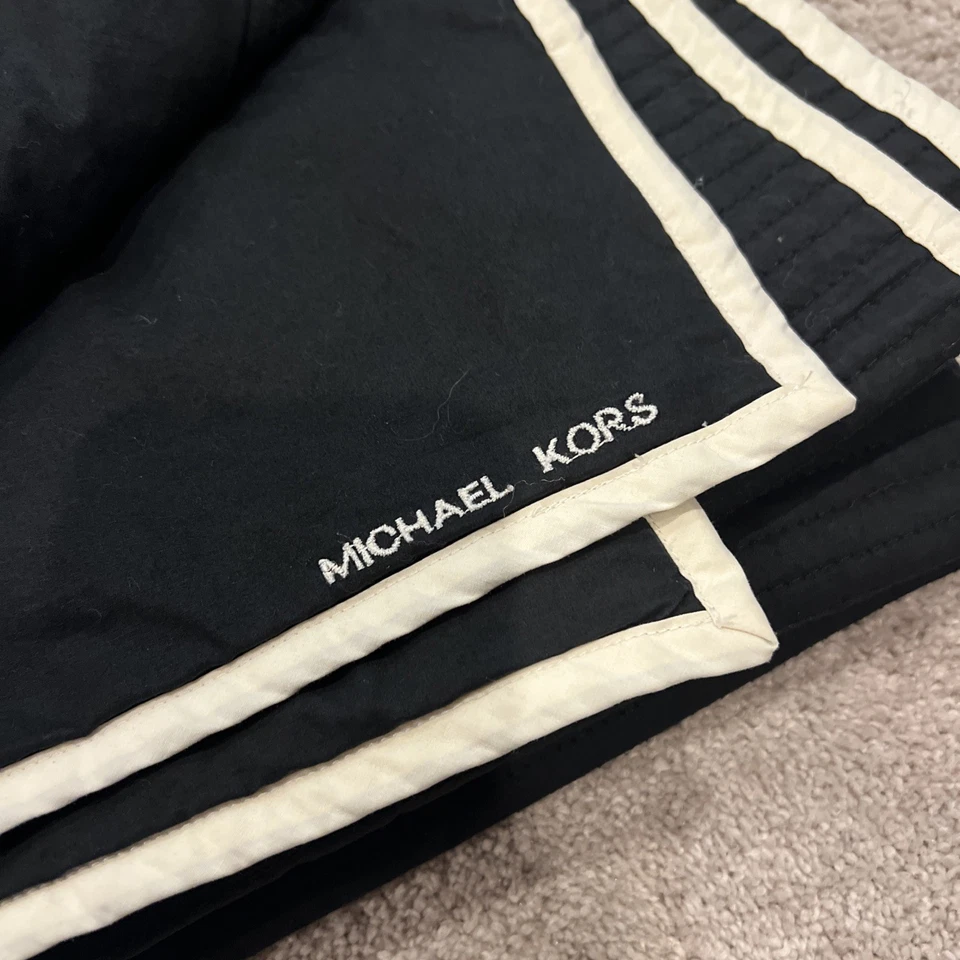 Michael Kors Black Beige Quilted Coverlet 100% Cotton Bedding Full Queen - Image 2 of 3