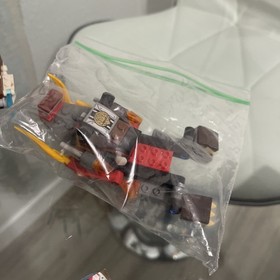 LEGO LEGENDS OF CHIMA: Icebite's Claw Driller (70223) & Ice Bear Tribe (70230)