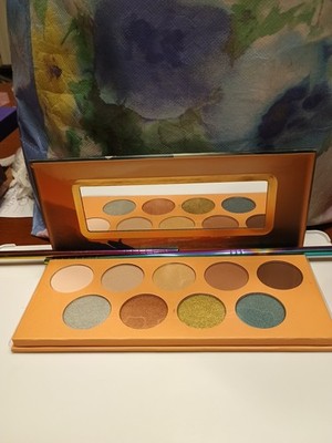 Essence G'Day Sydney Eyeshadow Palette. 9 Shades, Mattes & Shimmers.