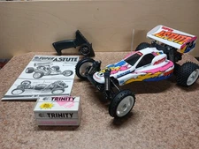 TAMIYA SUPER ASTUTE 47381 LIMITED ED. 2.4 GHZ RTR + VINTAGE 1987 TRINITY MOTOR