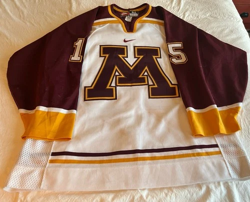 University of Minnesota Golden Gophers Game Worn Hockey Jersey Stuart Senden