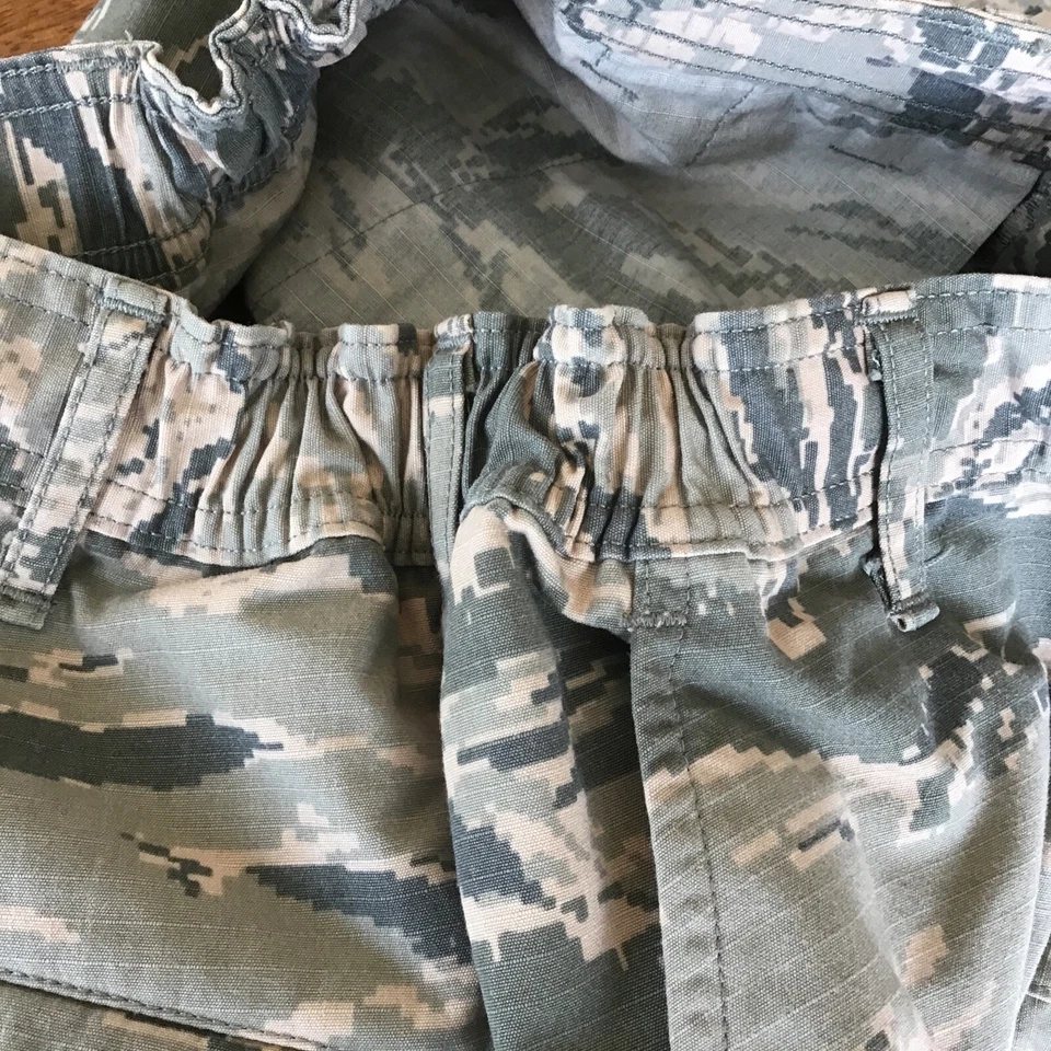Pantalones militares para hombre talla 32S US Air Force Multi Cam carga bolsillo pantalones 32X30 Foto 3 de 4