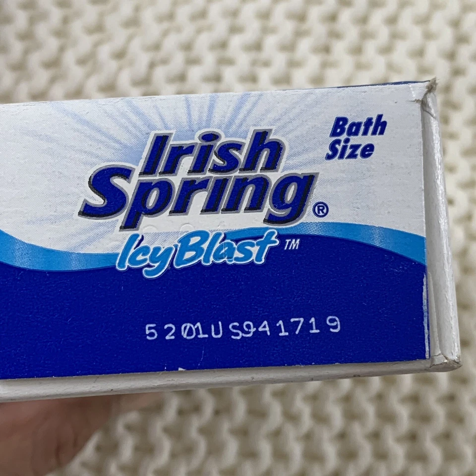 Lot of 4 Vtg Irish Spring~ Icy Blast~ Soap Bars , NIB 4.5oz each - Image 3 of 3
