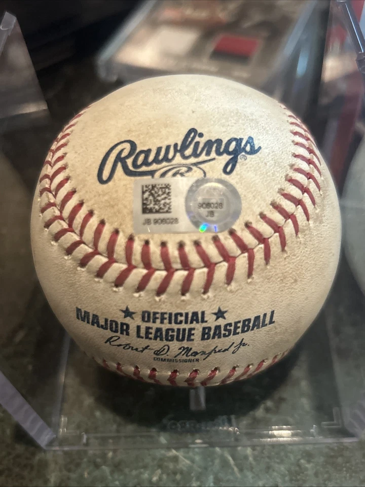 Game-Used Baseball Astros vs Mariners 9/17/17 Verlander vs Zunino MLB Holo COA - Image 2 of 3