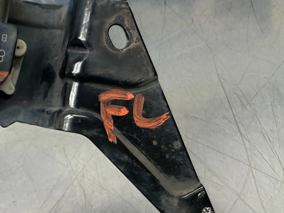 Sensor de nivel de altura de suspensión delantera izquierda Lexus GS450H 2009 8K2412 - 126 k Foto 4 de 4