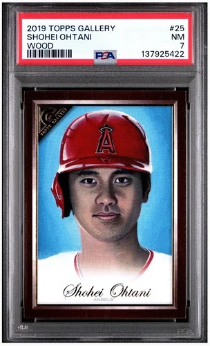 2019 Topps Gallery Wood Variation #25 Shohei Ohtani PSA 7