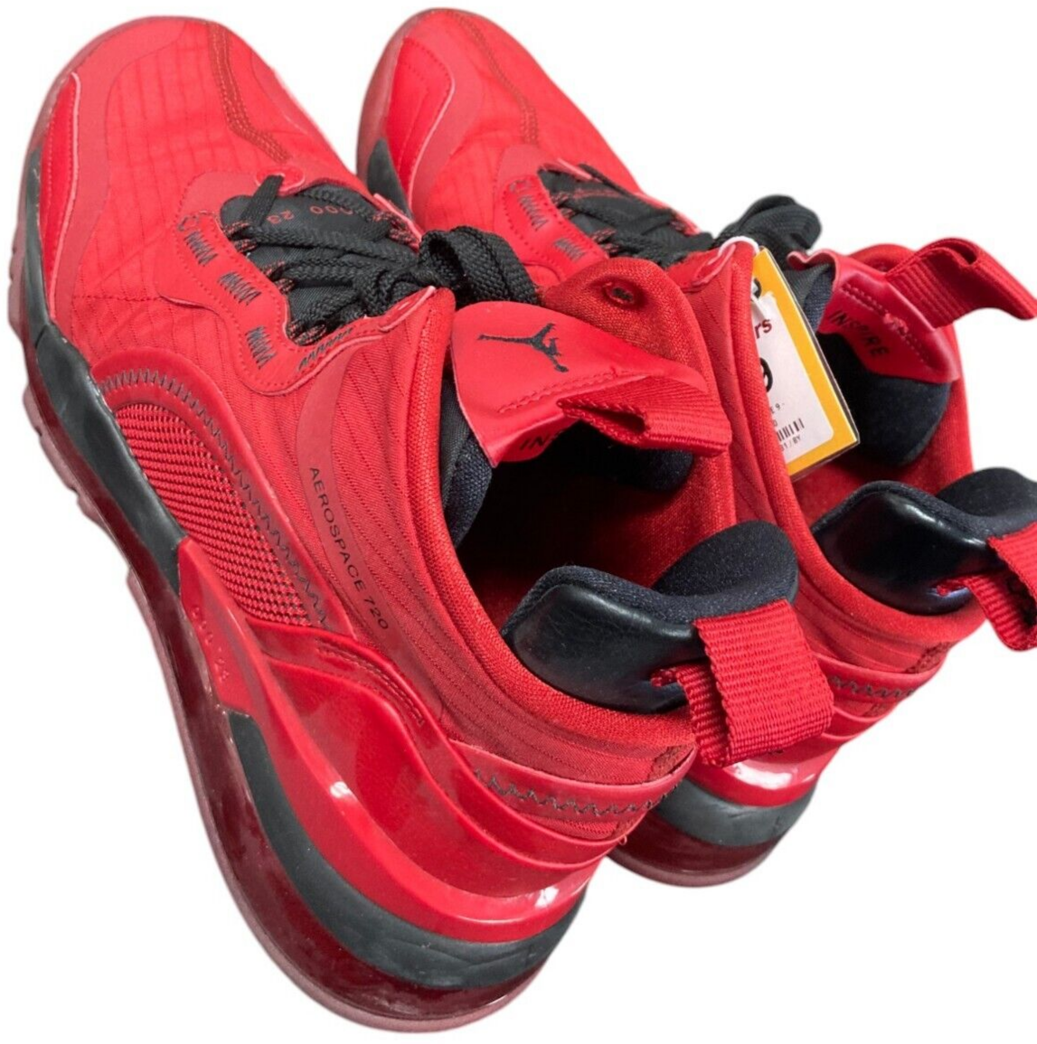 NIKE AIR JORDAN AEROSPACE 720 - MENS US SIZE 9 SHOE - RAGING BULL