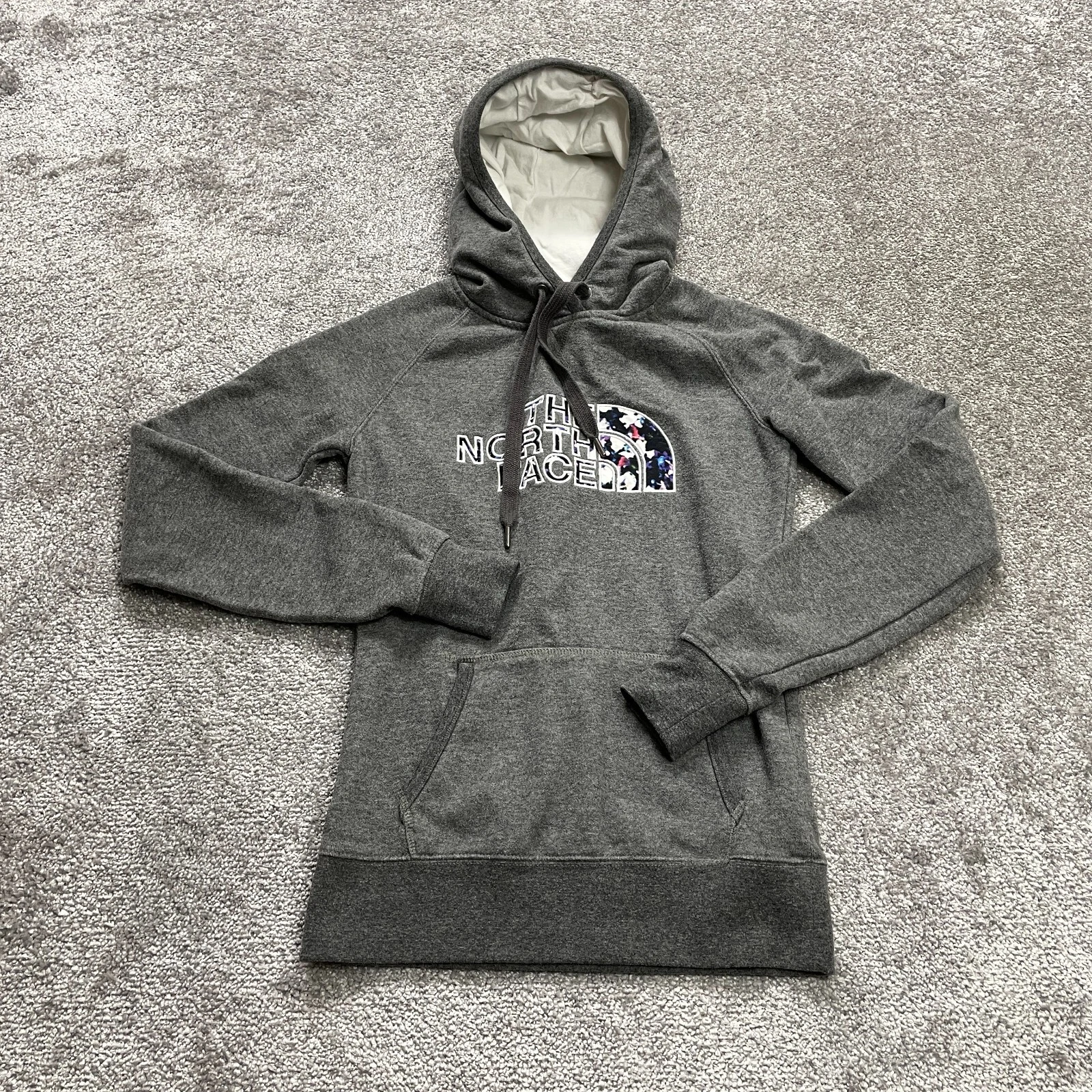 The North Face Hoodie Sweatshirt womens XS Gray Colorful Logo Pullover Ladies
