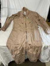 NEW GENUINE US AIR FORCE TAN NOMEX FIRE RESISTANT FLIGHT SUIT CWU-27/P - 44S