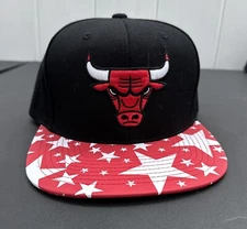 Mitchell Ness Chicago Bulls SnapBack Hat Black & Red