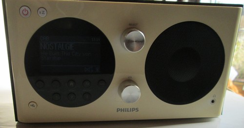 DAB-WLAN-Radio-Wecker, Philips - Bild 1 von 6