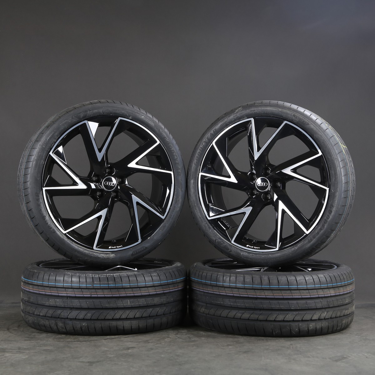 21 Inch Summer Wheels Original Audi Q3 RSQ3 83A601025AF