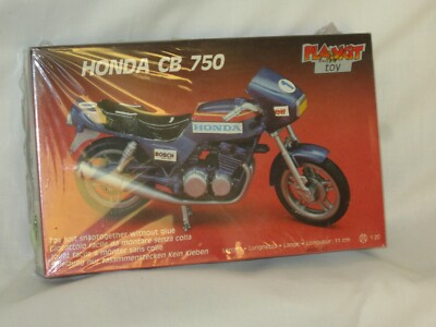 Honda CB 750E PLAY KIT 1:20 NIB Snap Tight Model NIB