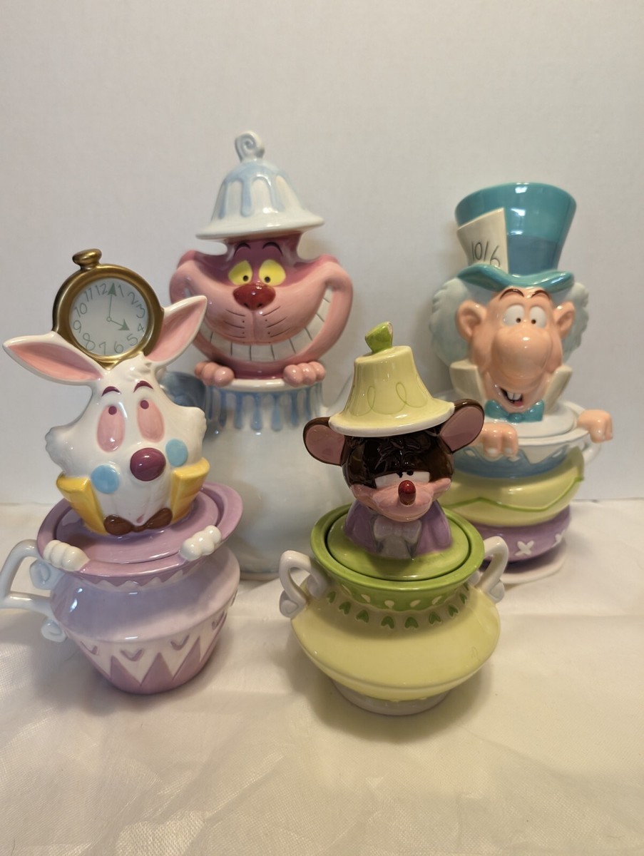 Disney Alice in Wonderland 8 piece Canister Set Read Description