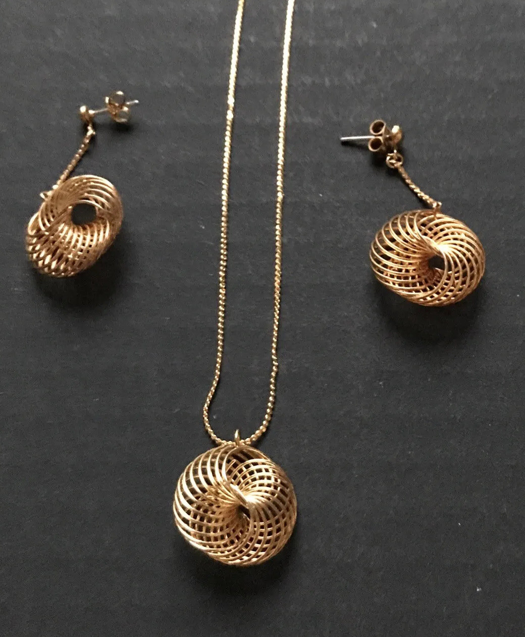 Spiral Pendant Necklace and Matching Stud Earrings Set Korean Style-image