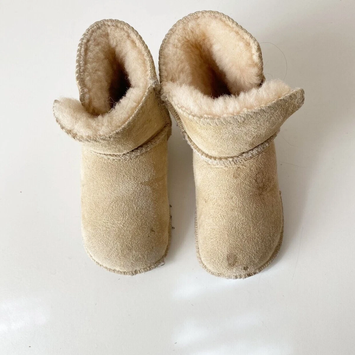 Uggs Infant Soft Sole Boots Size L eBay