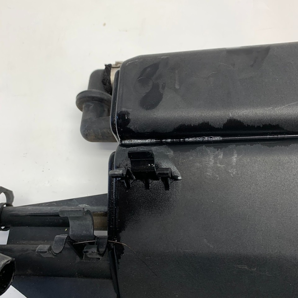 1999 2002 BMW Z3 E36 Activated Charcoal Vapor Canister Tank
