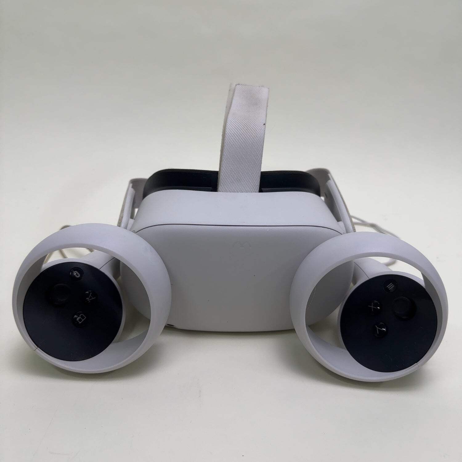 Meta Quest 2 256GB Standalone All-in-One VR Headset KW49CM