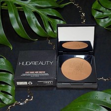 Huda Beauty Easy Bake And Snatch Pressed Brightening Powder Coffee Cake BNIB