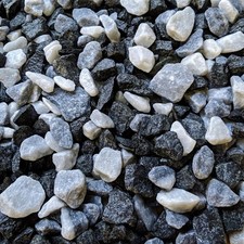 Decorative Garden Stones Aggregates Borders Paths Driveway Gravel Black Ice 14mm