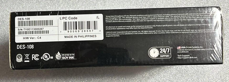 D-Link 8-Port Fast Ethernet Unmanaged Network Switch – Desktop Hub – Used - Image 3 of 3