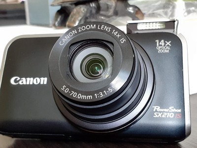 Canon PowerShot SX210 IS 14.1MP 14x Zoom Digital Camera W