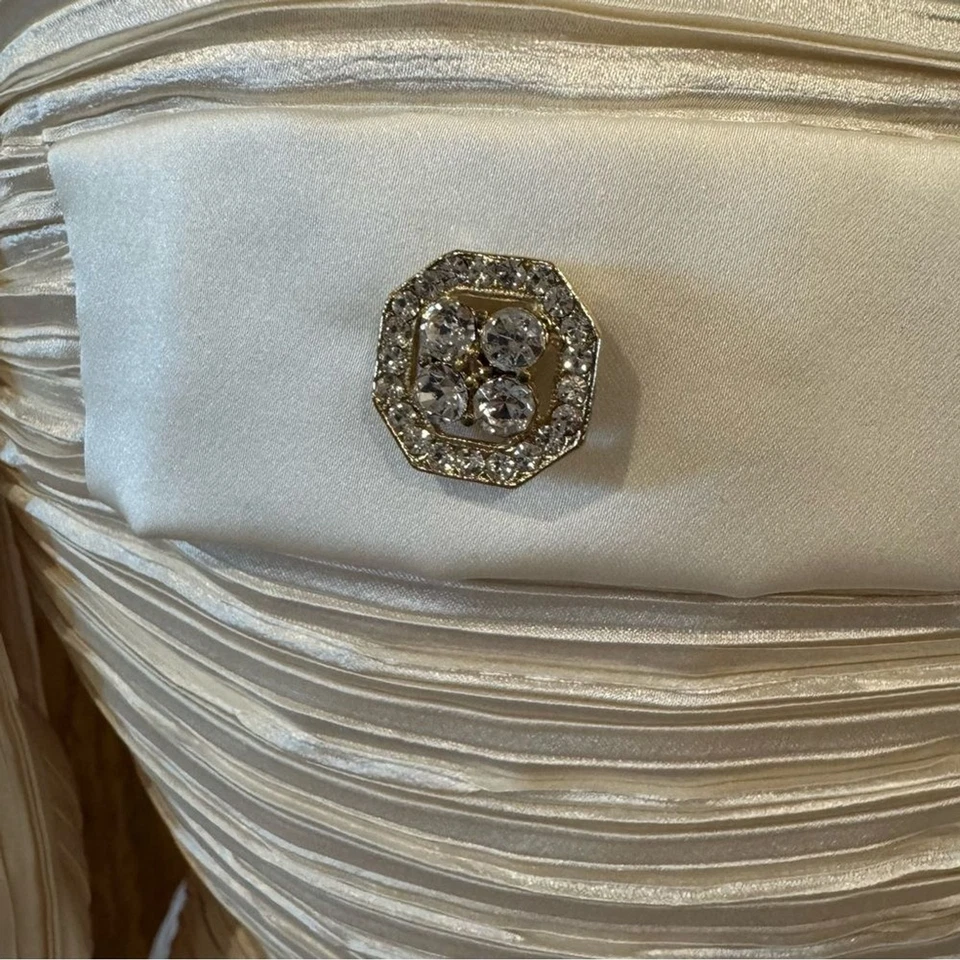 Impresionante conjunto de falda plisada satinada marfil George F. Couture. Vintage años 80. Talla 8 Foto 4 de 4