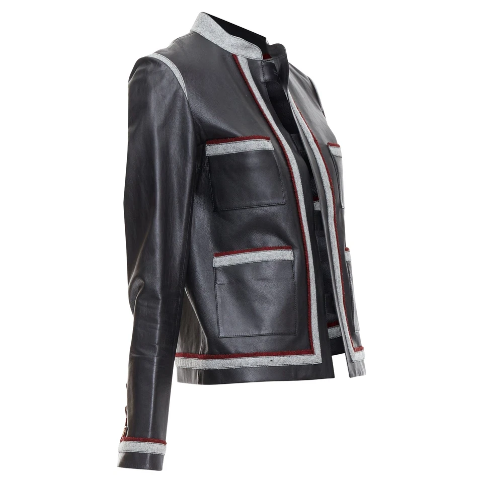 Женская кожаная куртка Chanel Paris Shanghai с отделкой 4 кармана черная размер 38 - Изображение 3 из 4