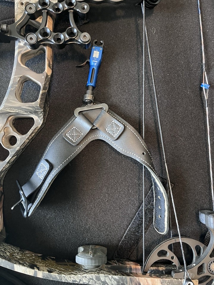 MATHEWS STITCHBACK XT 29RHL 29 RIGHT HAND ARCHERY BOW CAM
