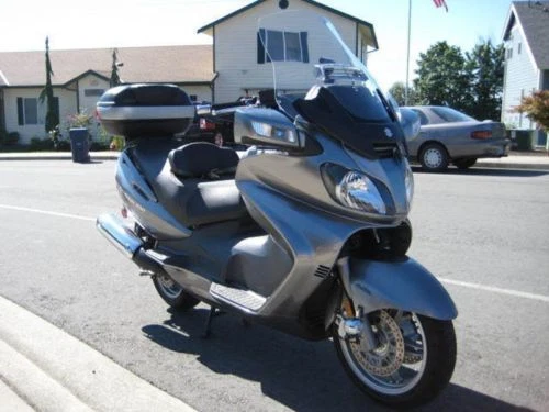 Kit de luces LED de inundación 6000K para Suzuki Burgman 125 150 200 250 400 650 Foto 2 de 4