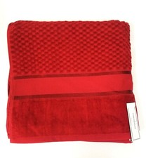 NEW THREADHOUSE RED 3D CHECKER PATTERN 100% COTTON OEKO-TEX BATH TOWEL