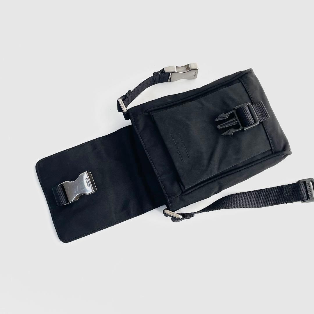 Excellent to Excellent Condition PRADA 2way Mini Shoulder Bag Smartphone Pouc thumbnail 9